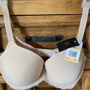 Wacoal Bra NWT nude color size 36DD